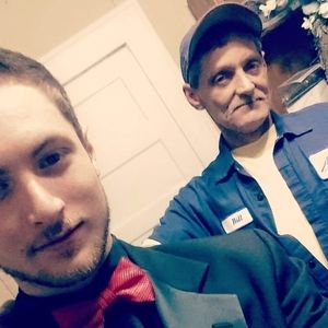 Meet your Posher, Bill